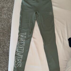 Darc Sport SHE hardcore Beau leggings in color sage